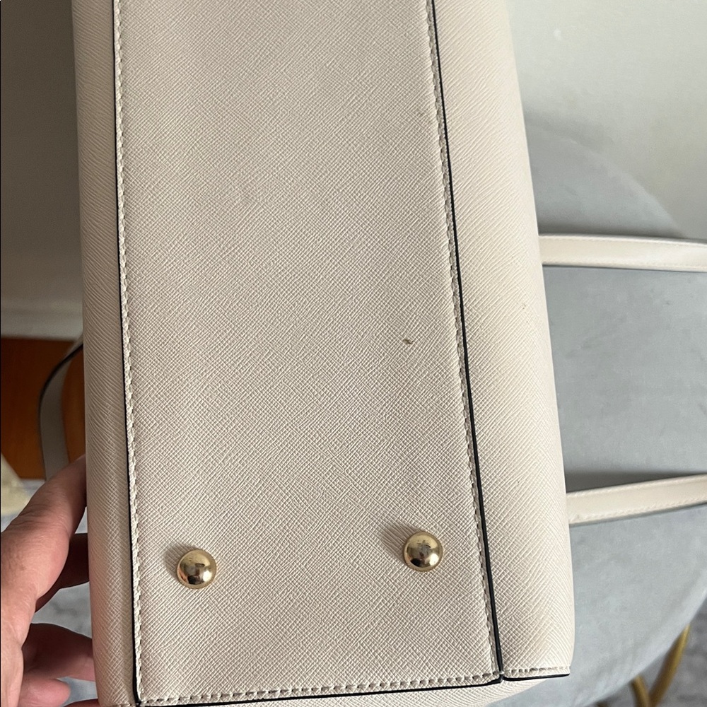 Vanessa Williams Cream Tote Bag with Double Straps - Picture 12 of 14